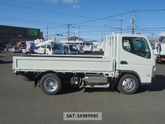 MITSUBISHI FUSO CANTER 2015-06 7819517-6