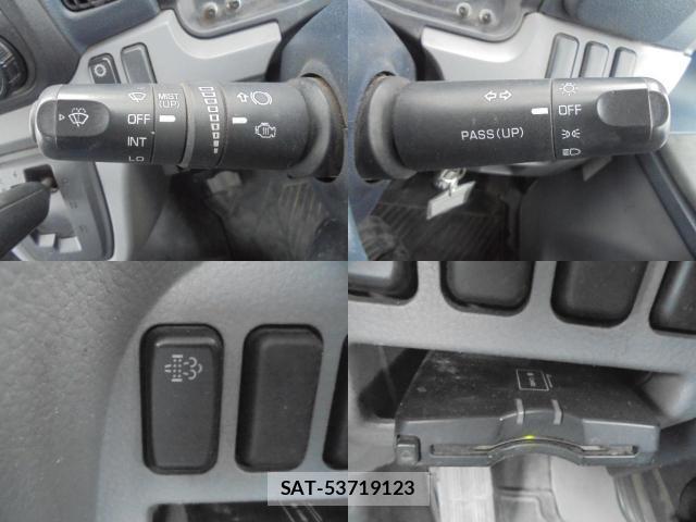 MITSUBISHI FUSO CANTER 2014-10 7819520-10