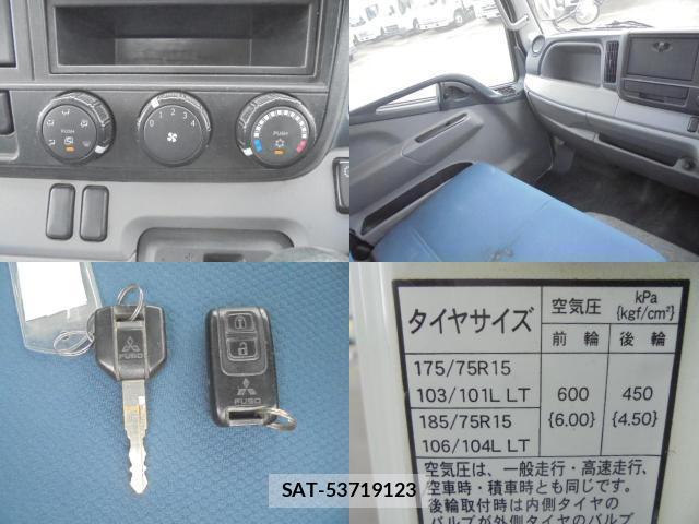 MITSUBISHI FUSO CANTER 2014-10 7819520-13