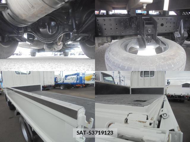 MITSUBISHI FUSO CANTER 2014-10 7819520-16
