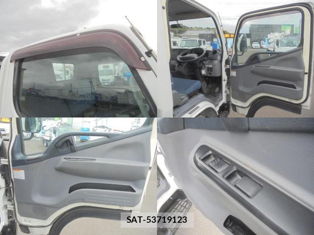MITSUBISHI FUSO CANTER 2014-10 7819520-7