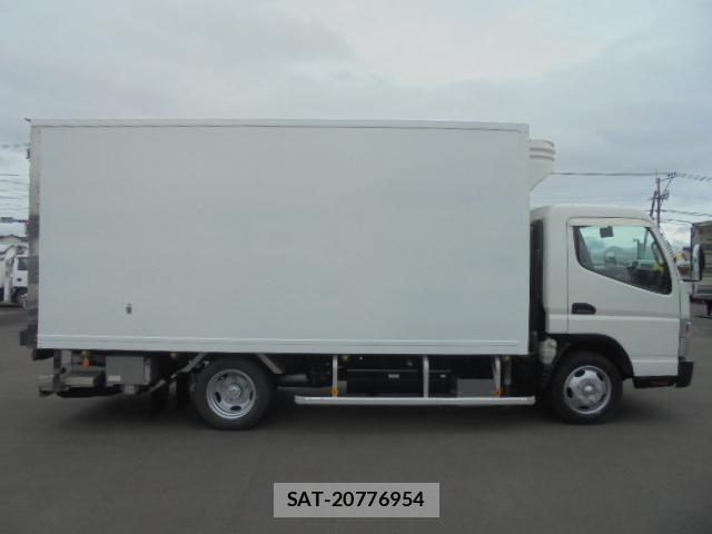MITSUBISHI FUSO CANTER 2014-11 7819522-7