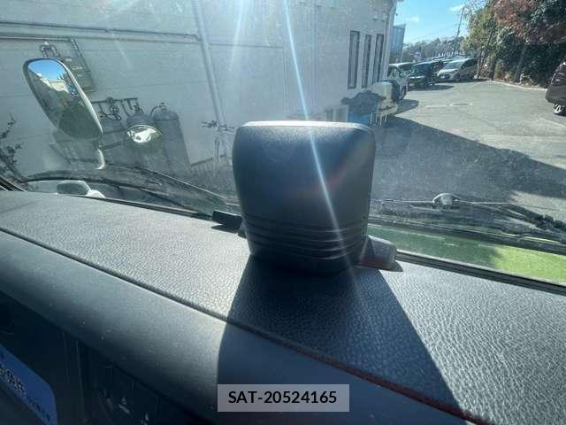 MITSUBISHI FUSO CANTER 2018-10 7819862-19