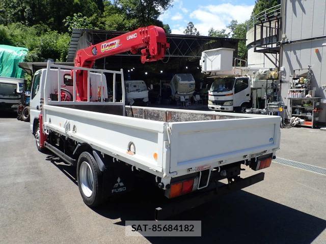 MITSUBISHI FUSO CANTER 2008-01 7820420-17