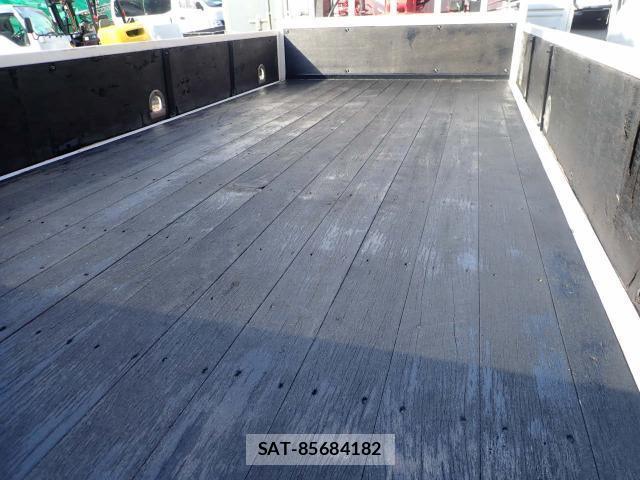 MITSUBISHI FUSO CANTER 2008-01 7820420-3