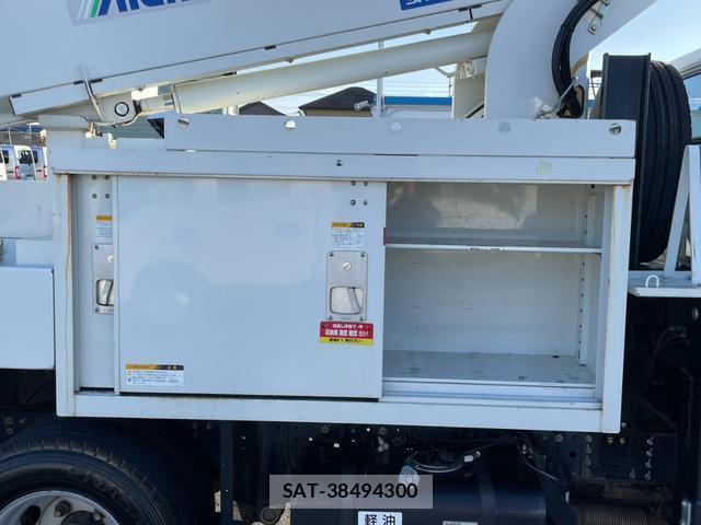 MITSUBISHI FUSO CANTER 2017-12 7820443-11