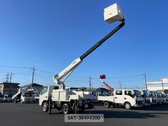 MITSUBISHI FUSO CANTER 2017-12 7820443-13