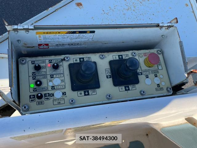 MITSUBISHI FUSO CANTER 2017-12 7820443-16