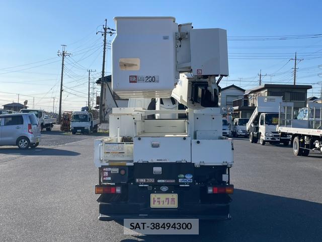 MITSUBISHI FUSO CANTER 2017-12 7820443-5