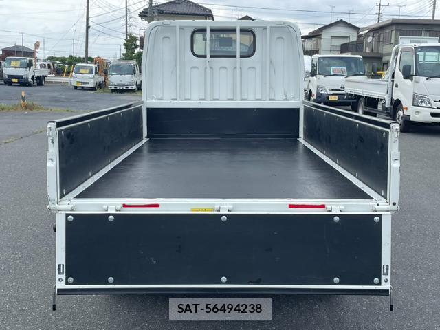MITSUBISHI FUSO CANTER 2021-12 7820448-8