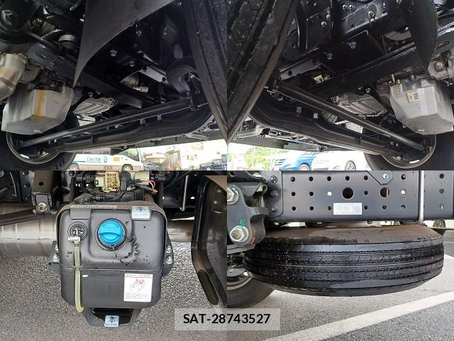 MITSUBISHI FUSO CANTER 2023-11 7820499-11
