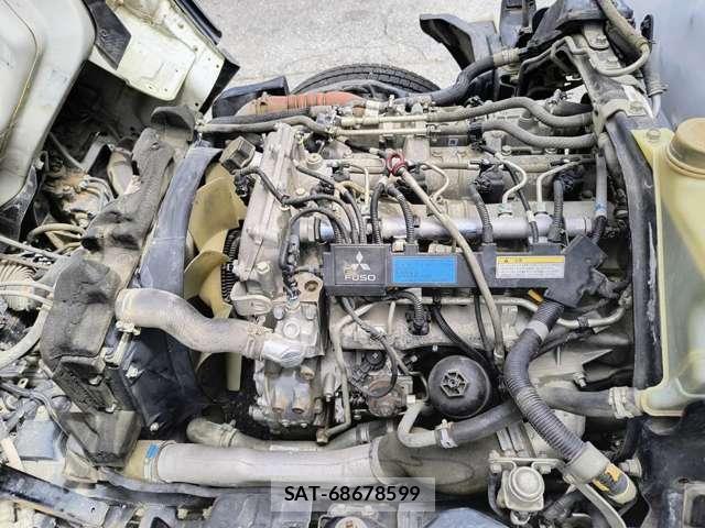 MITSUBISHI FUSO CANTER 2012-01 7822819-16