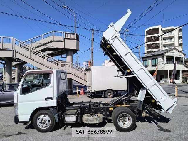 MITSUBISHI FUSO CANTER 2012-01 7822819-4