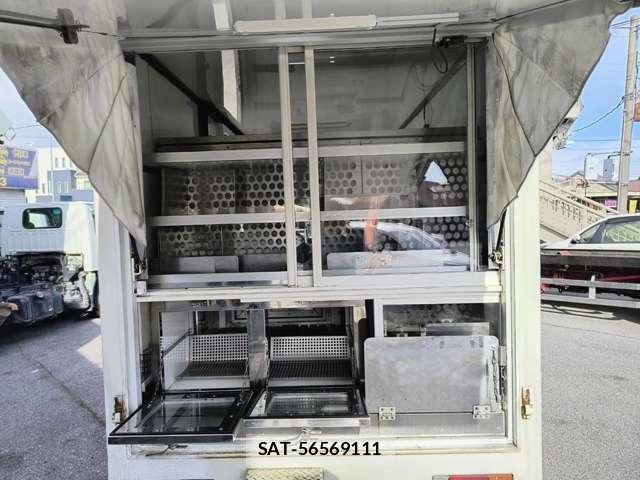 MITSUBISHI FUSO CANTER 2015-03 7822822-18