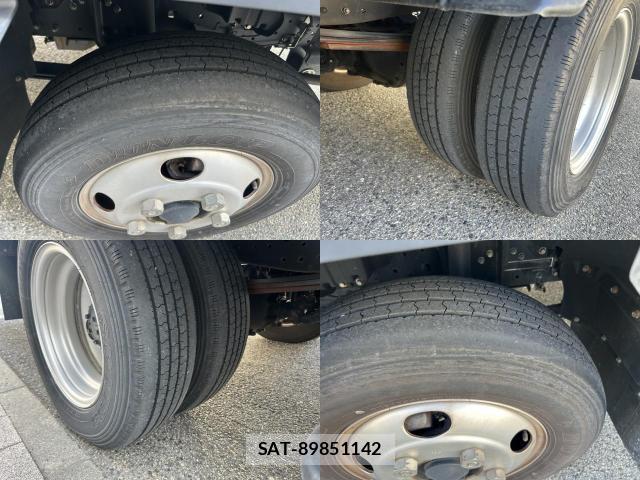MITSUBISHI FUSO CANTER 2018-03 7822957-8
