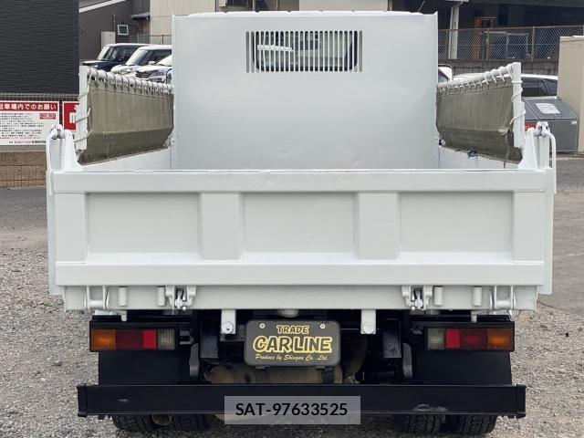 MITSUBISHI FUSO CANTER 2017-03 7822998-11