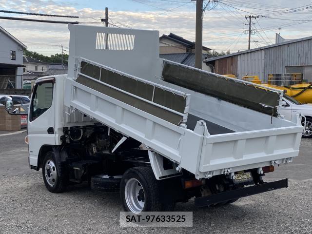 MITSUBISHI FUSO CANTER 2017-03 7822998-12