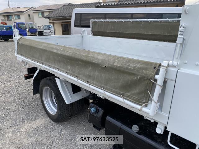 MITSUBISHI FUSO CANTER 2017-03 7822998-9