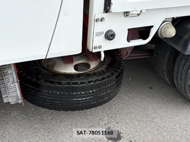 MITSUBISHI FUSO CANTER 2014-03 7823000-18