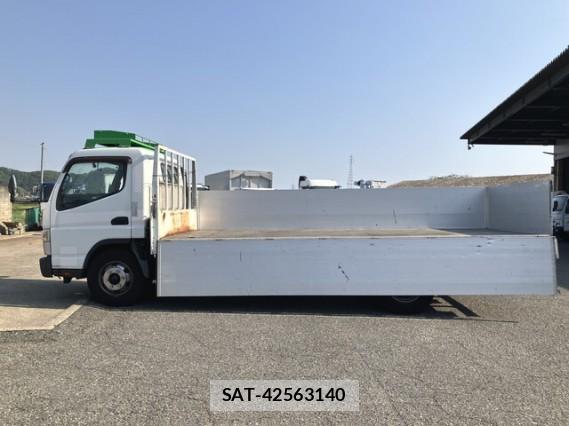 MITSUBISHI FUSO CANTER 2016 7823204-11