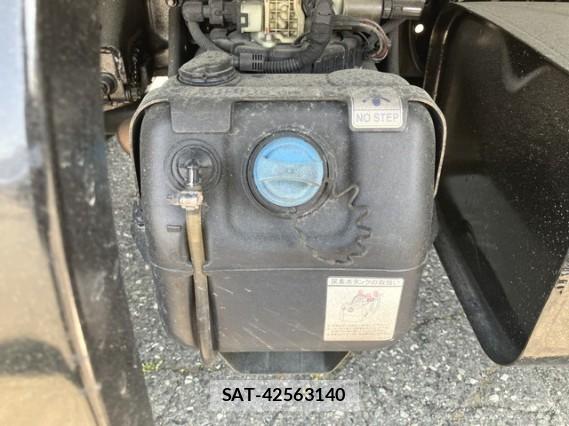 MITSUBISHI FUSO CANTER 2016 7823204-19