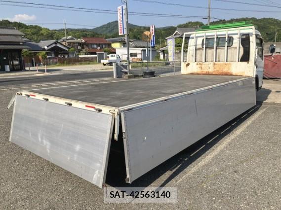 MITSUBISHI FUSO CANTER 2016 7823204-2