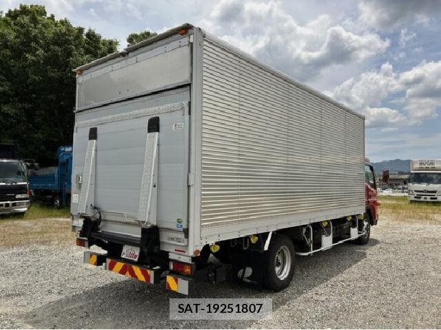 MITSUBISHI FUSO CANTER 2021 7823206-1