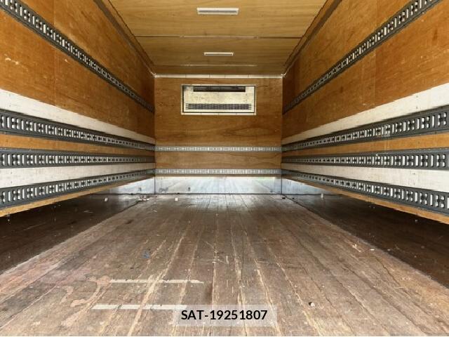 MITSUBISHI FUSO CANTER 2021 7823206-15