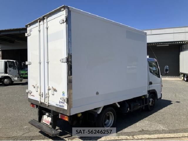 MITSUBISHI FUSO CANTER 2016 7823210-1