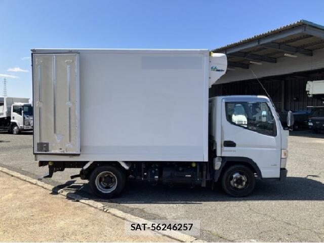 MITSUBISHI FUSO CANTER 2016 7823210-4