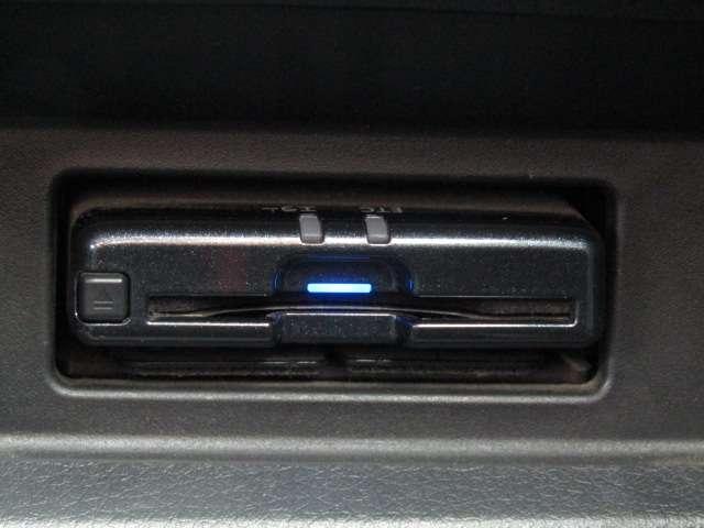 Nissan CARAVAN BUS 2022-02 7812857-12