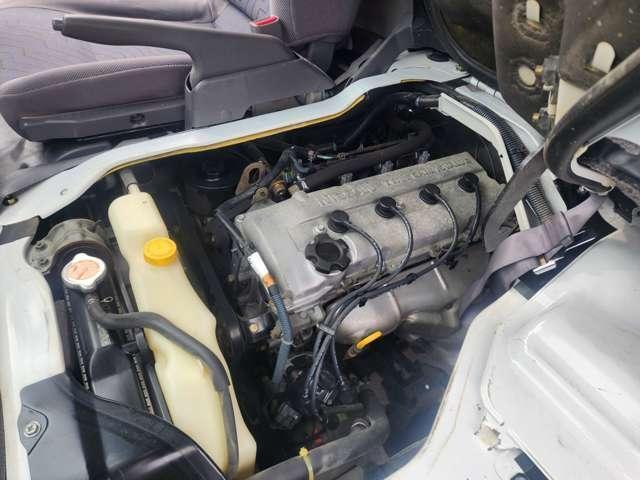 Nissan CARAVAN BUS 2004-06 7812966-12