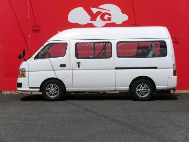 Nissan CARAVAN BUS 2013-02 7823302-2