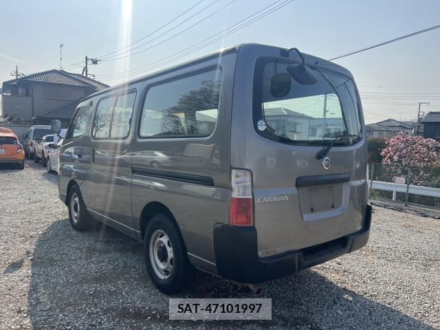 Nissan Caravan 2008-11 7812841-1