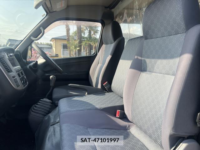 Nissan Caravan 2008-11 7812841-5