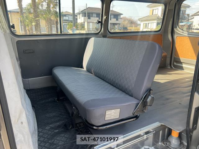 Nissan Caravan 2008-11 7812841-6