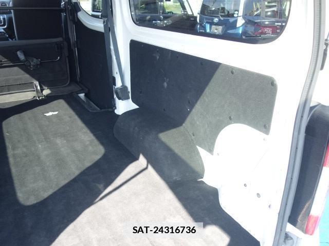 Nissan Caravan 2022-03 7813175-14