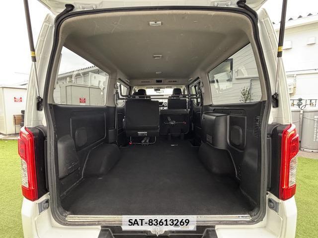 Nissan Caravan 2022-03 7819901-13