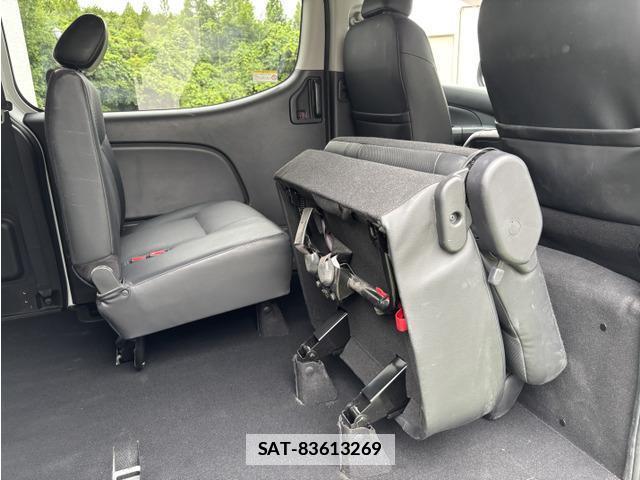 Nissan Caravan 2022-03 7819901-7