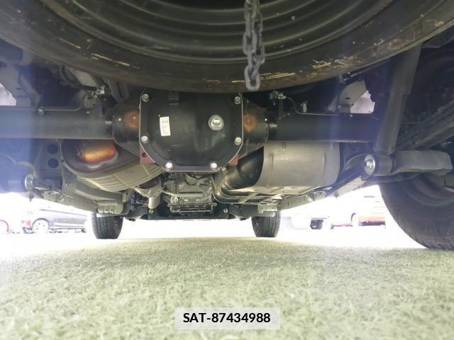 Nissan Caravan 2023-05 7819963-8