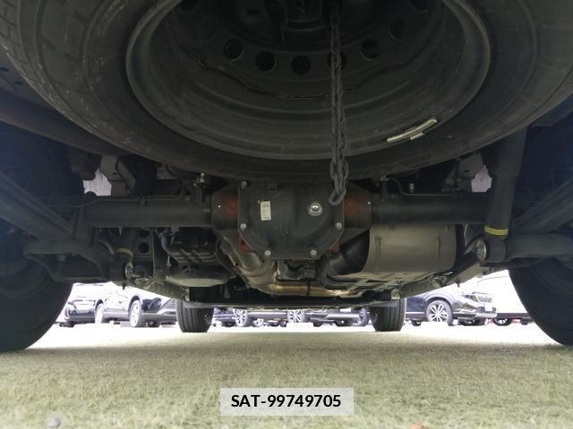 Nissan Caravan 2023-02 7819985-8