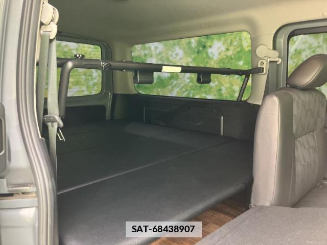Nissan Caravan 2023-12 7822452-5