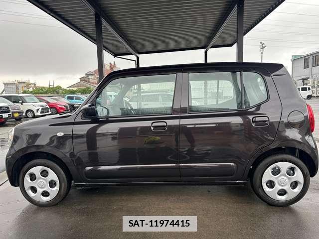 Mazda CAROL 2023-10 7815904-9