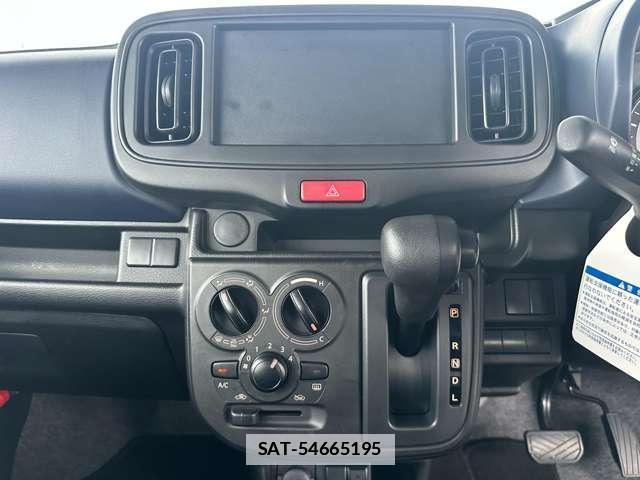 Mazda CAROL 2023-10 7816018-12
