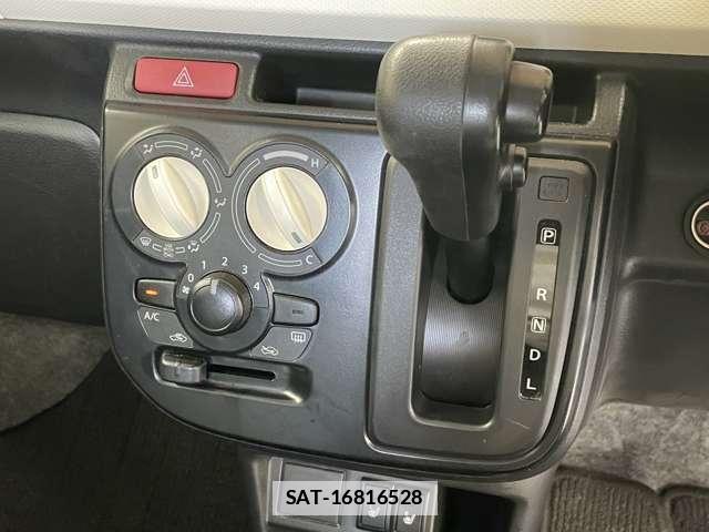 Mazda CAROL 2017-06 7818424-12