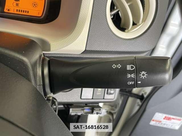 Mazda CAROL 2017-06 7818424-9