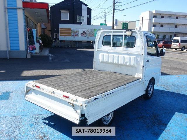 Suzuki CARRY TRUCK 2015-04 7813136-12