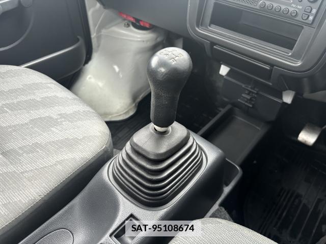 Suzuki CARRY TRUCK 2013-08 7815259-2