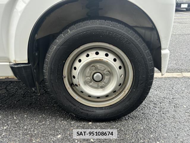 Suzuki CARRY TRUCK 2013-08 7815259-8