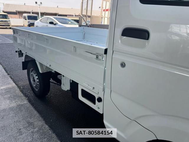 Suzuki CARRY TRUCK 2026-05 7816797-9